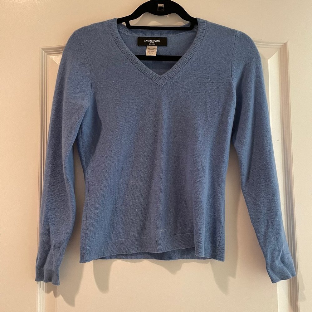 Jones New York Petite Sea Blue Cashmere Sweater – PP